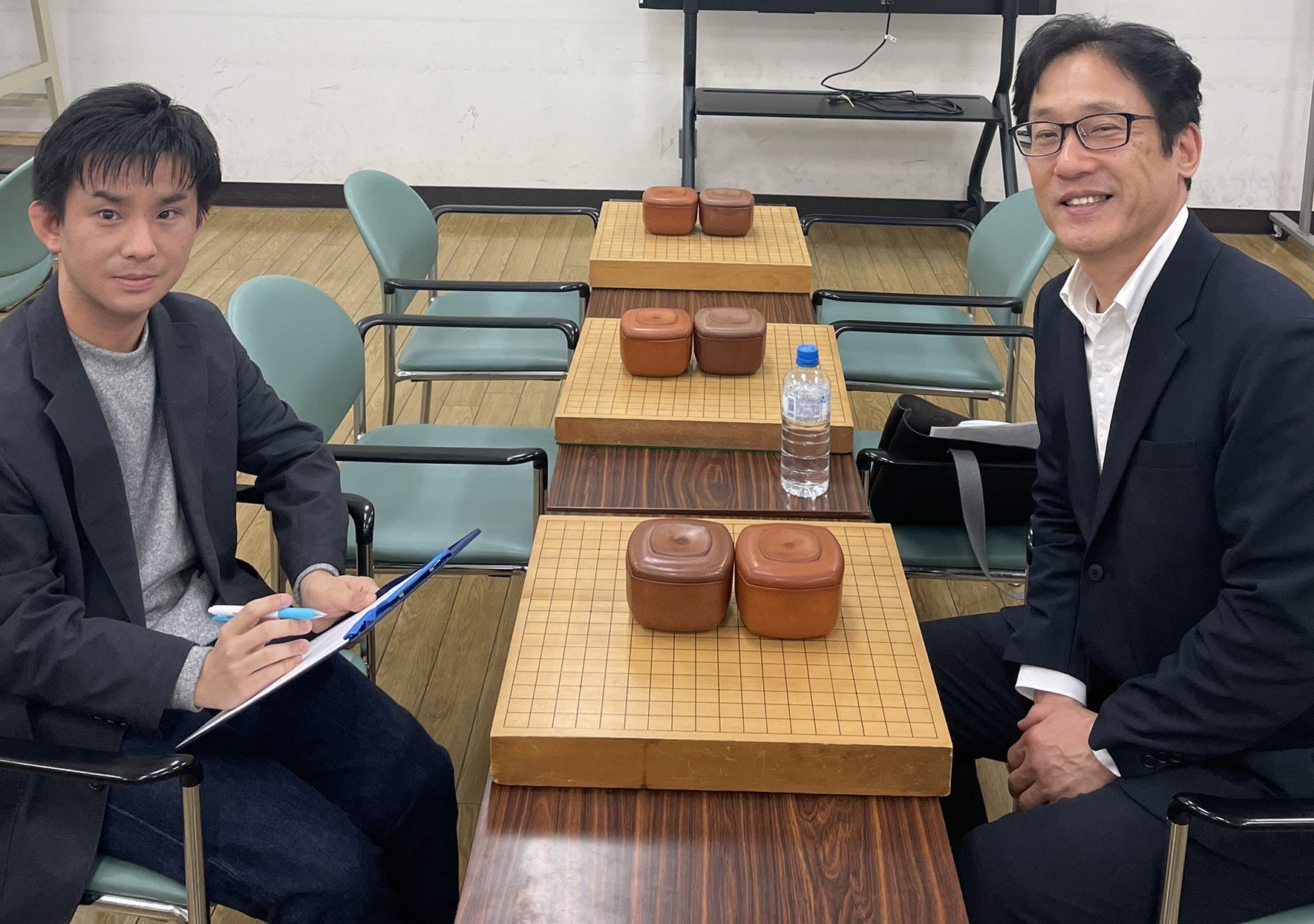 宋光復九段と齋藤藍杜のインタビュー写真